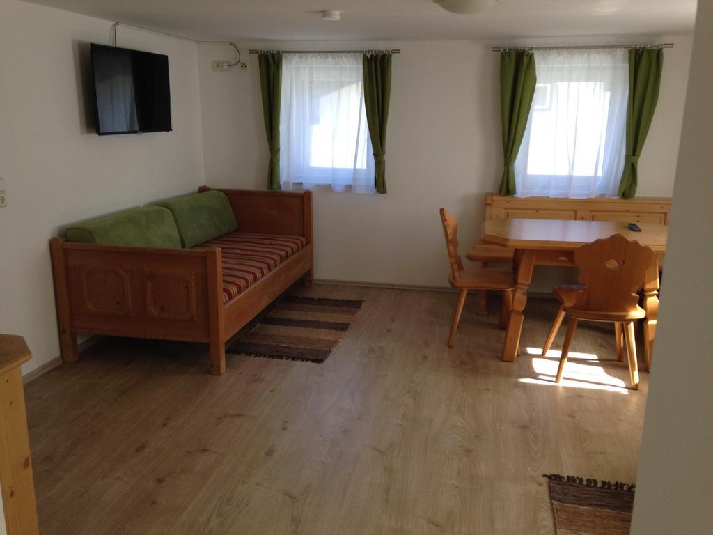 Haus Julia Apartment Muhlbach Am Hochkonig Bagian luar foto